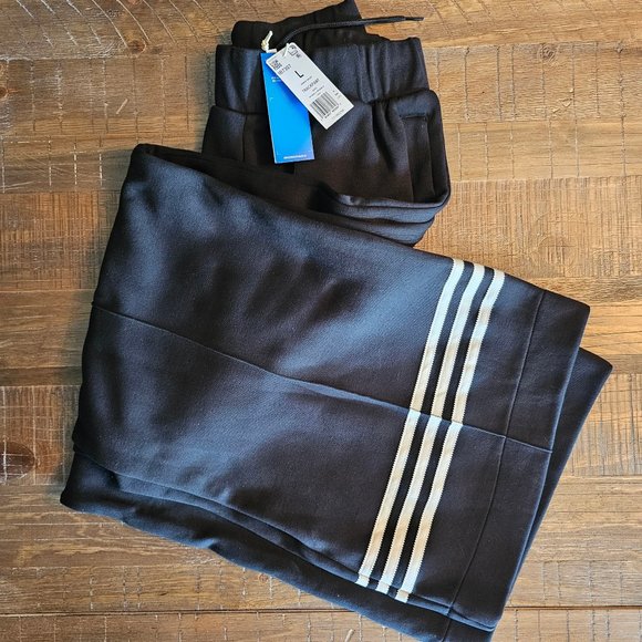 adidas Pants - NWT Adidas Signature Wide Leg Track/ Palazzo Pants Black